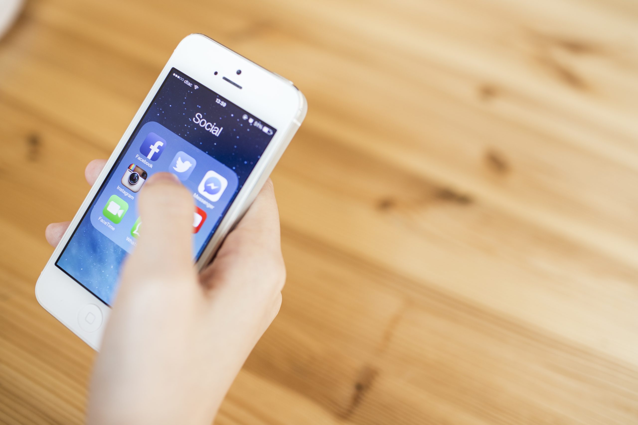 THAILAND - SEPTEMBER 07, 2014: All of popular social media icons